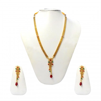 This Necklace set is a unique one which make beautiful design with golden work